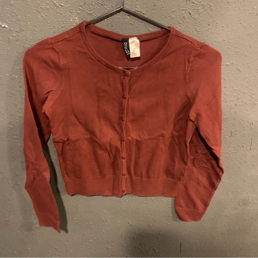 Women’s Divided Crop Button Down Sweater
